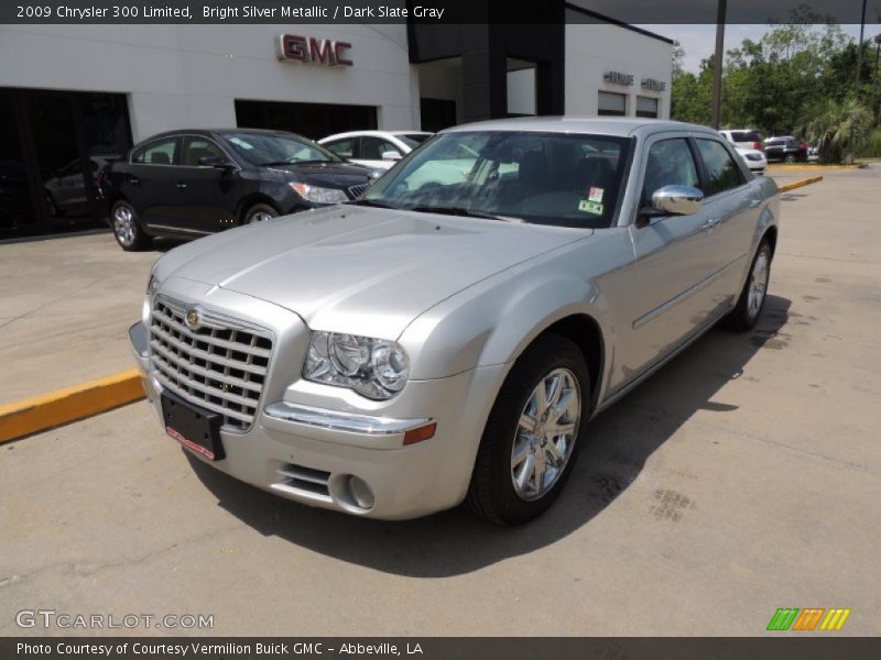 Bright Silver Metallic / Dark Slate Gray 2009 Chrysler 300 Limited