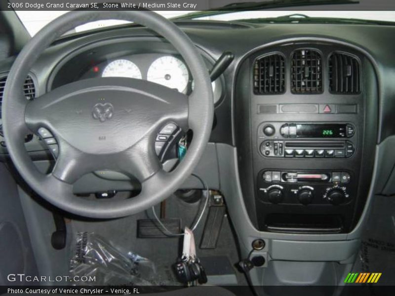 Stone White / Medium Slate Gray 2006 Dodge Grand Caravan SE