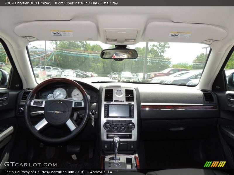 Bright Silver Metallic / Dark Slate Gray 2009 Chrysler 300 Limited