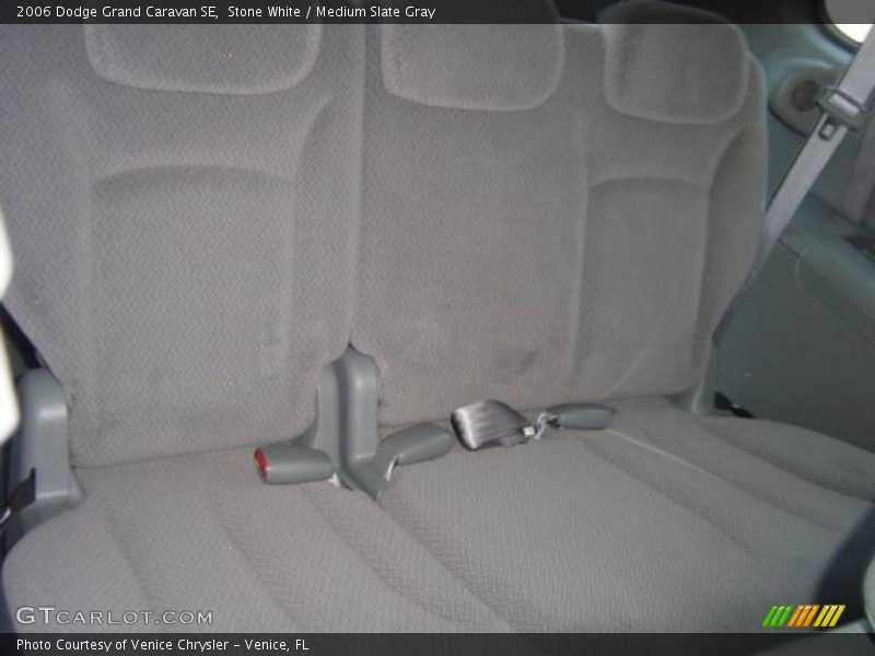 Stone White / Medium Slate Gray 2006 Dodge Grand Caravan SE