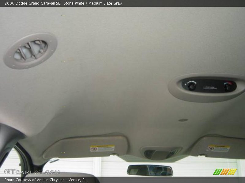 Stone White / Medium Slate Gray 2006 Dodge Grand Caravan SE
