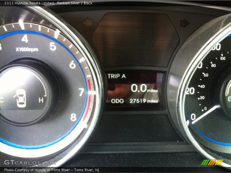Radiant Silver / Black 2011 Hyundai Sonata Limited