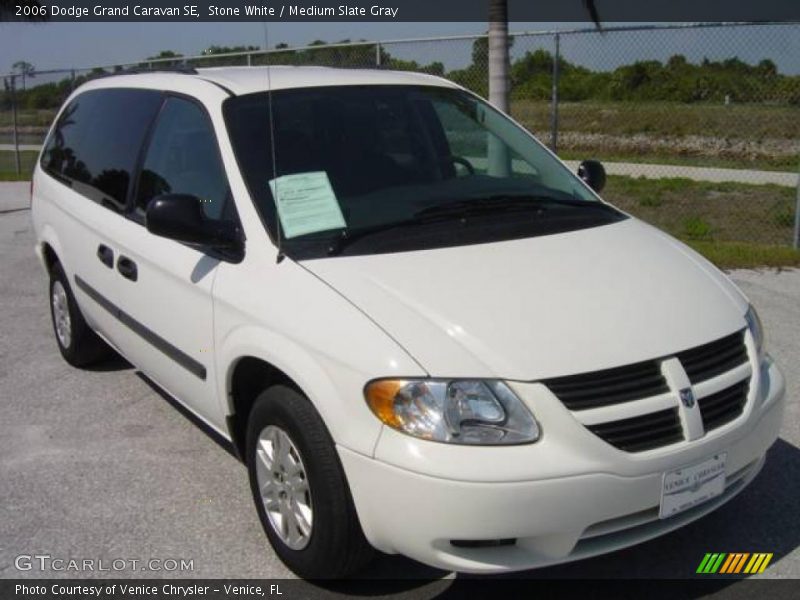 Stone White / Medium Slate Gray 2006 Dodge Grand Caravan SE