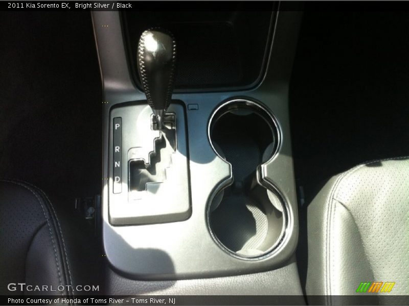 Bright Silver / Black 2011 Kia Sorento EX