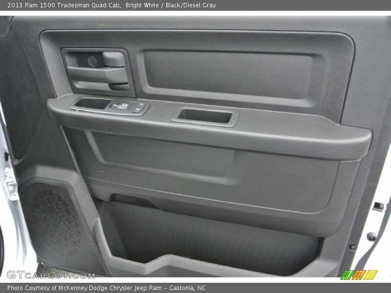 Bright White / Black/Diesel Gray 2013 Ram 1500 Tradesman Quad Cab