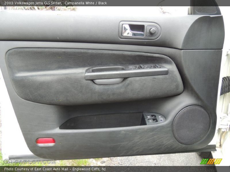 Campanella White / Black 2003 Volkswagen Jetta GLS Sedan