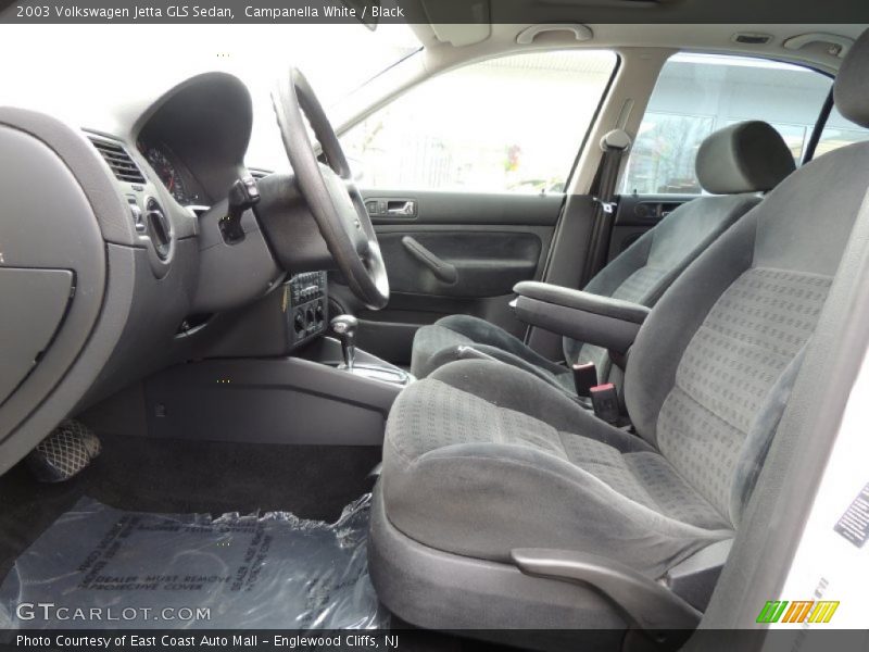 Campanella White / Black 2003 Volkswagen Jetta GLS Sedan