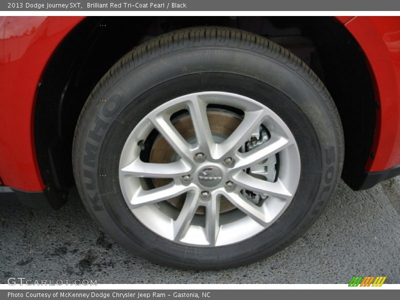 Brilliant Red Tri-Coat Pearl / Black 2013 Dodge Journey SXT