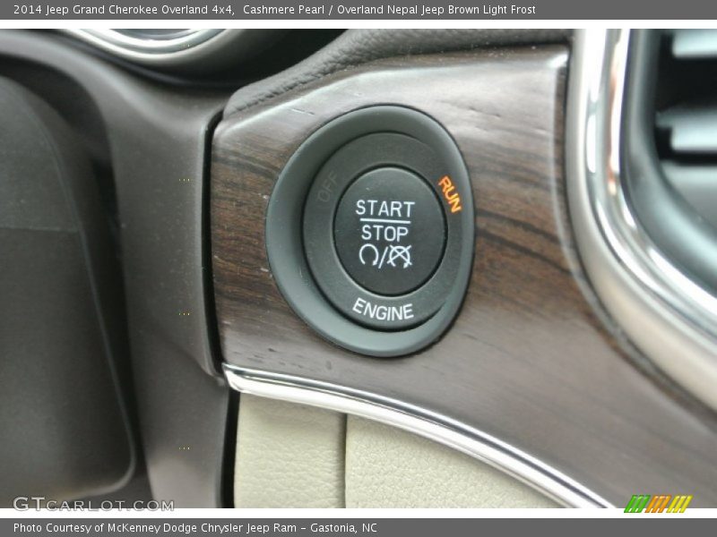Controls of 2014 Grand Cherokee Overland 4x4