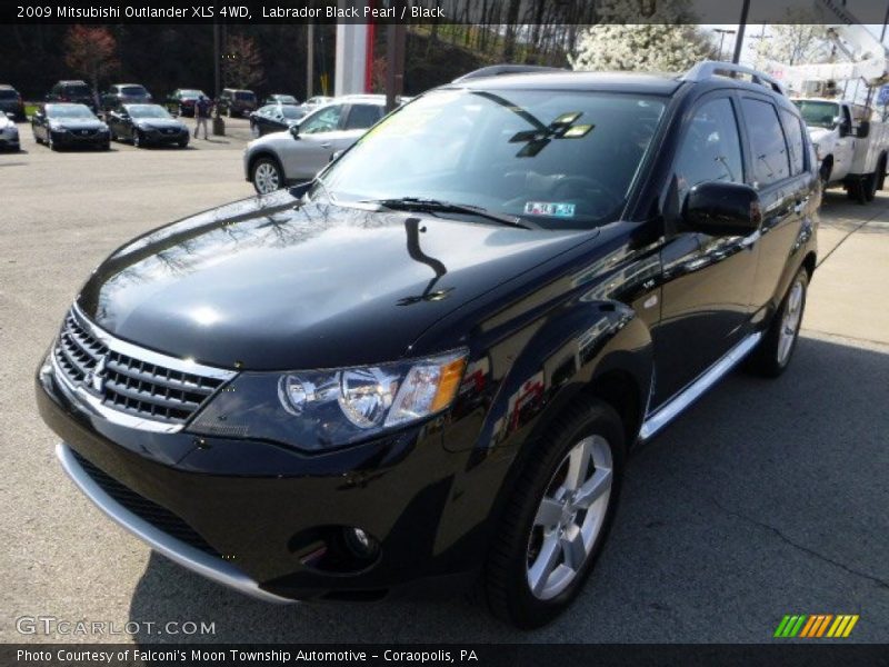 Labrador Black Pearl / Black 2009 Mitsubishi Outlander XLS 4WD