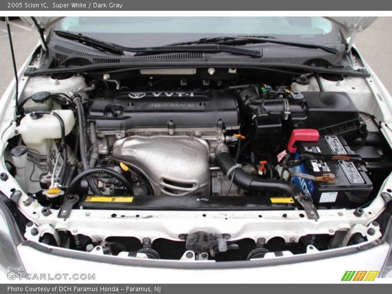 Super White / Dark Gray 2005 Scion tC