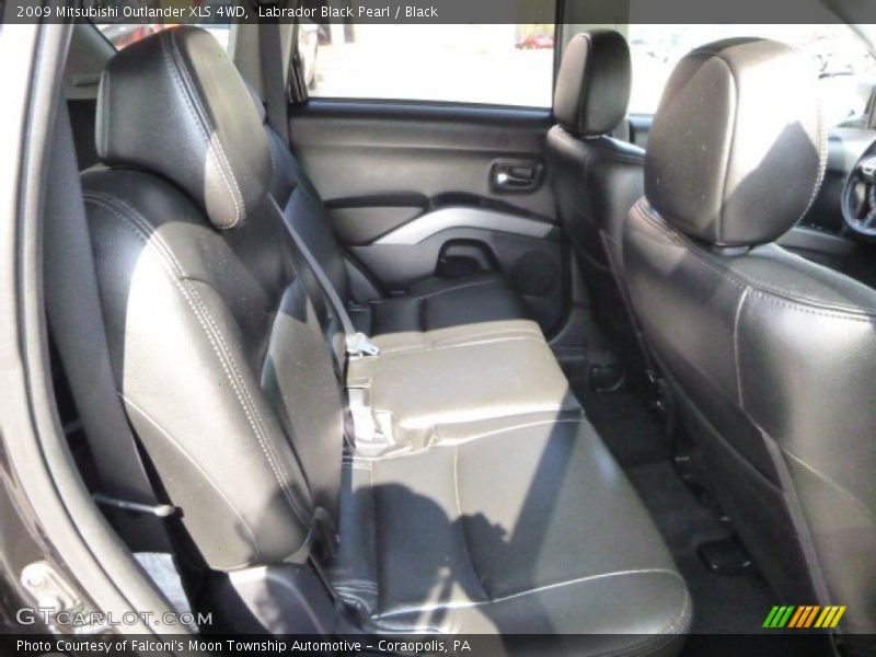 Labrador Black Pearl / Black 2009 Mitsubishi Outlander XLS 4WD