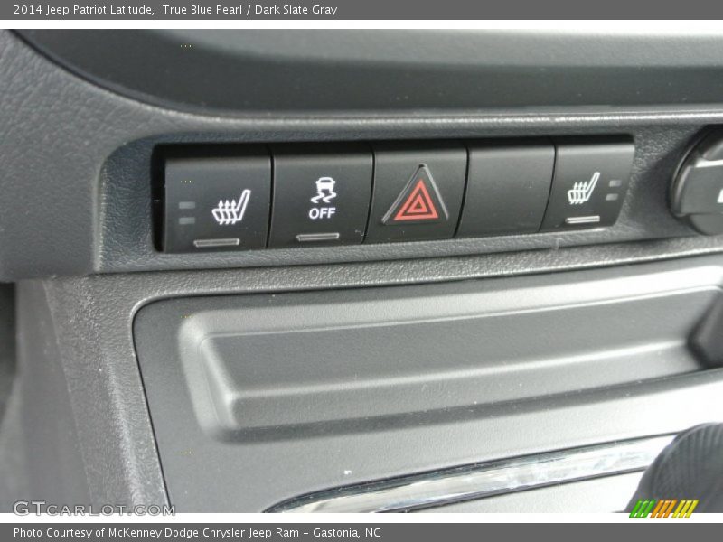 True Blue Pearl / Dark Slate Gray 2014 Jeep Patriot Latitude