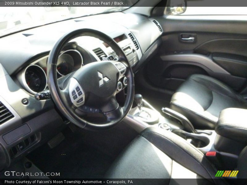 Labrador Black Pearl / Black 2009 Mitsubishi Outlander XLS 4WD