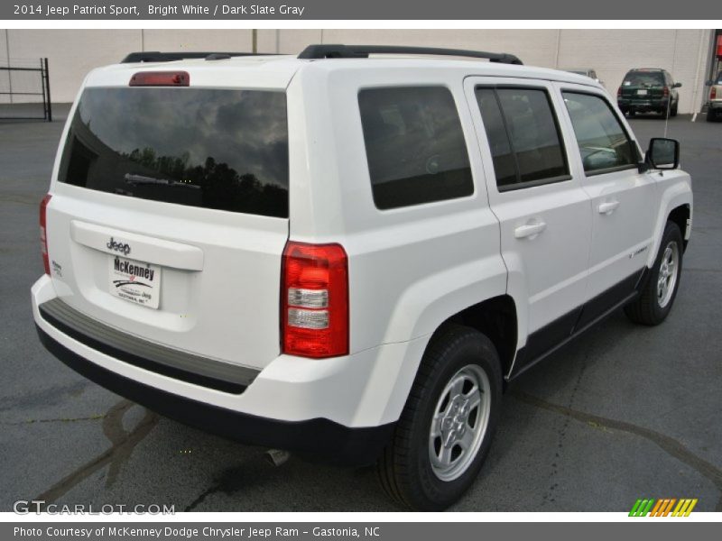 Bright White / Dark Slate Gray 2014 Jeep Patriot Sport