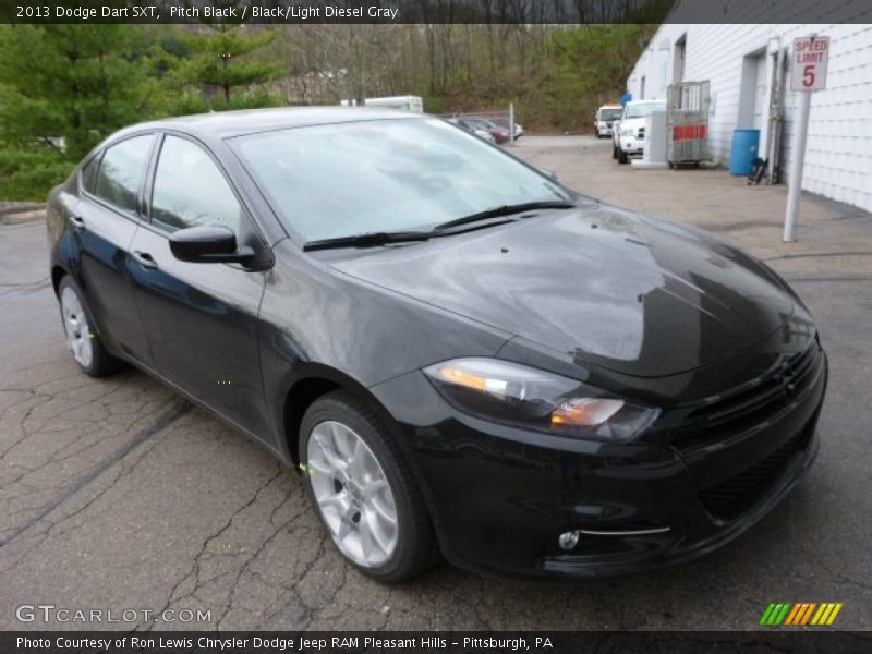 Pitch Black / Black/Light Diesel Gray 2013 Dodge Dart SXT