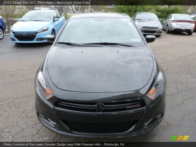 Pitch Black / Black/Light Diesel Gray 2013 Dodge Dart SXT