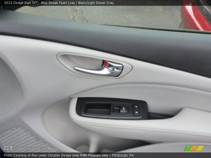 Blue Streak Pearl Coat / Black/Light Diesel Gray 2013 Dodge Dart SXT