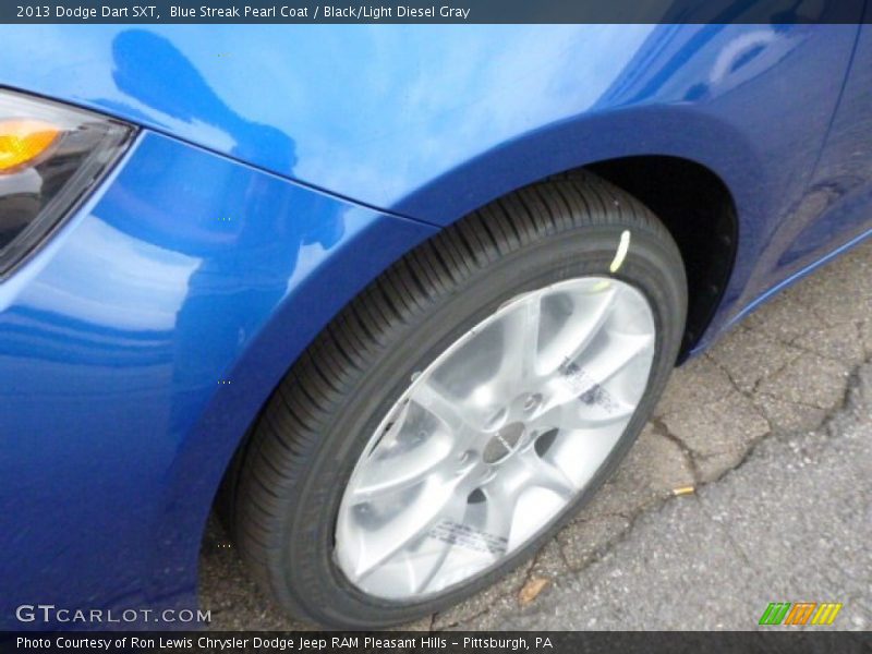 Blue Streak Pearl Coat / Black/Light Diesel Gray 2013 Dodge Dart SXT