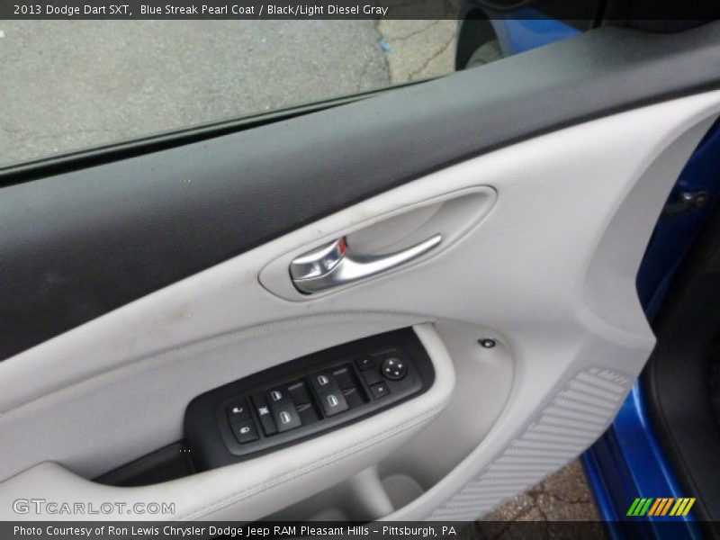 Blue Streak Pearl Coat / Black/Light Diesel Gray 2013 Dodge Dart SXT