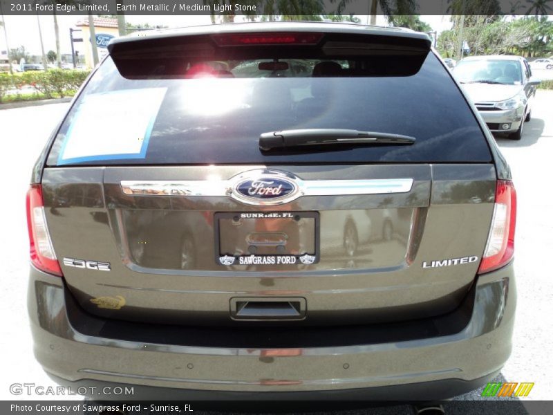Earth Metallic / Medium Light Stone 2011 Ford Edge Limited