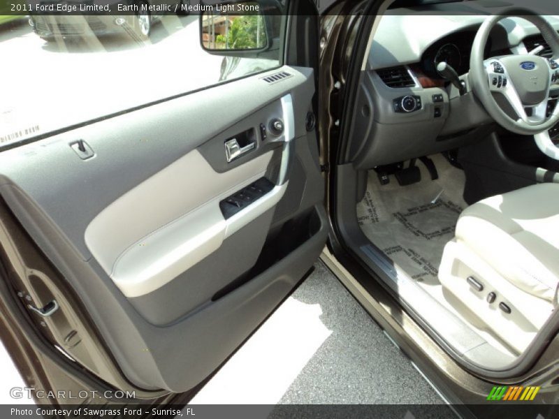 Earth Metallic / Medium Light Stone 2011 Ford Edge Limited