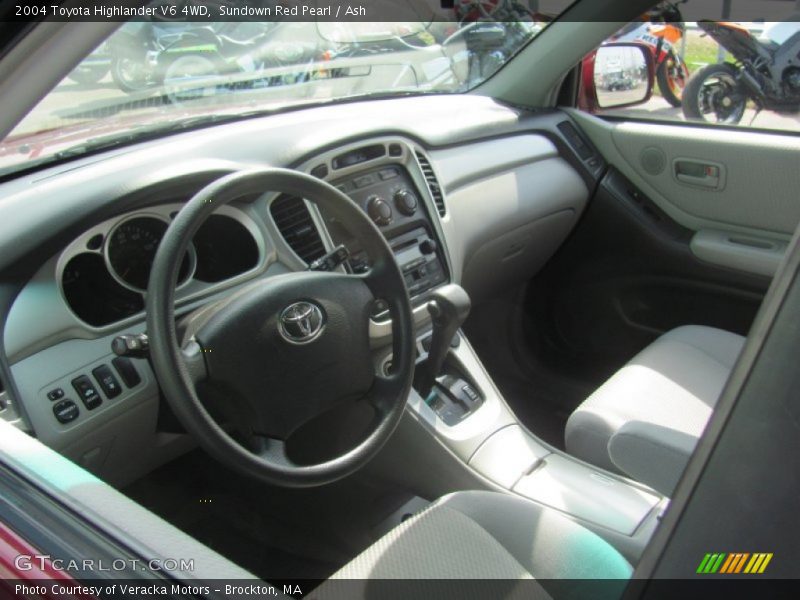 Sundown Red Pearl / Ash 2004 Toyota Highlander V6 4WD