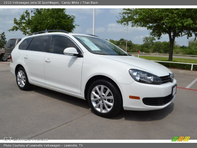 Front 3/4 View of 2010 Jetta SE SportWagen