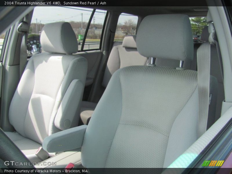 Sundown Red Pearl / Ash 2004 Toyota Highlander V6 4WD