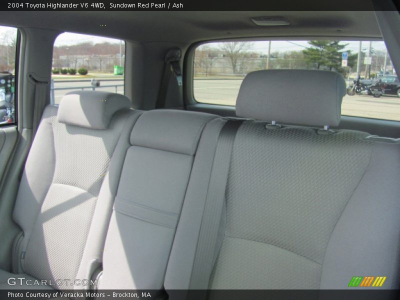 Sundown Red Pearl / Ash 2004 Toyota Highlander V6 4WD