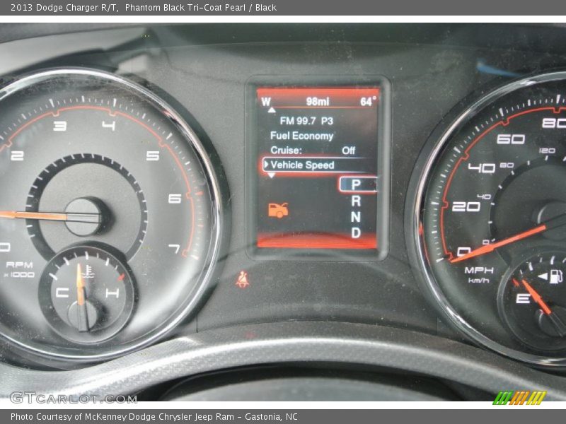 Phantom Black Tri-Coat Pearl / Black 2013 Dodge Charger R/T