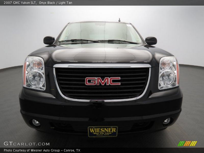 Onyx Black / Light Tan 2007 GMC Yukon SLT