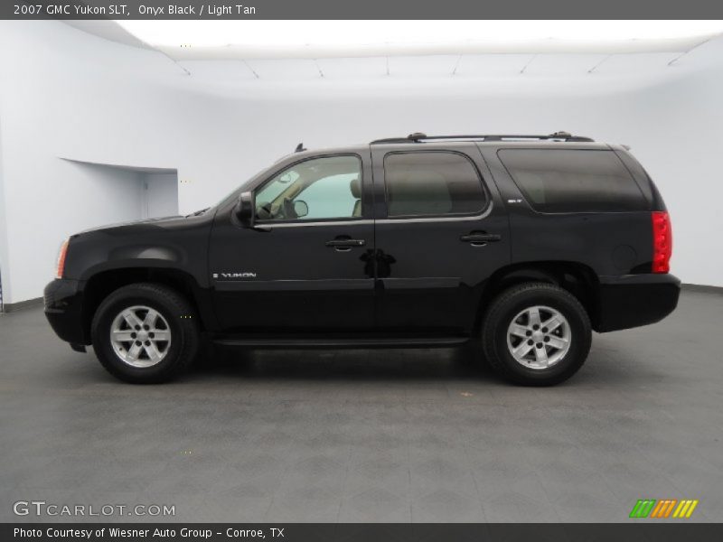 Onyx Black / Light Tan 2007 GMC Yukon SLT
