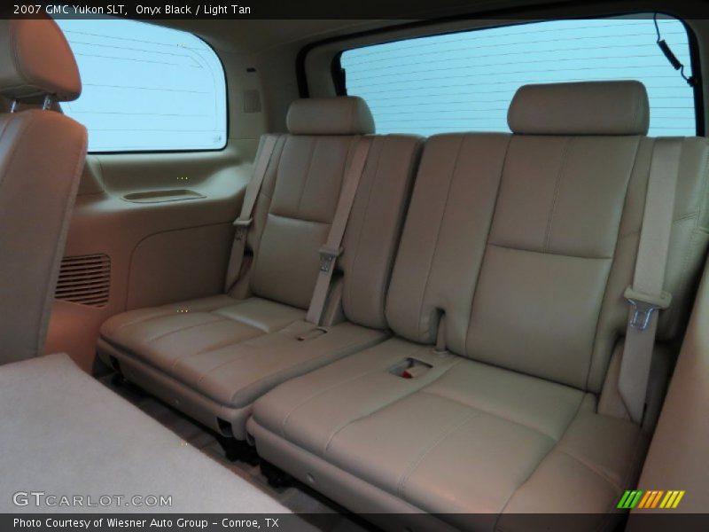 Onyx Black / Light Tan 2007 GMC Yukon SLT
