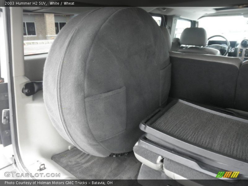White / Wheat 2003 Hummer H2 SUV