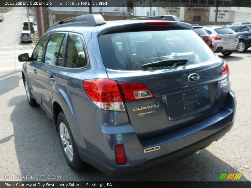 Twilight Blue Metallic / Black 2013 Subaru Outback 2.5i
