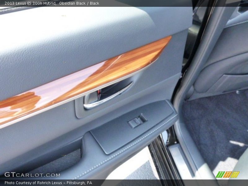 Obsidian Black / Black 2013 Lexus ES 300h Hybrid