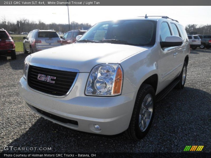 White Diamond Tricoat / Light Tan 2013 GMC Yukon SLT 4x4