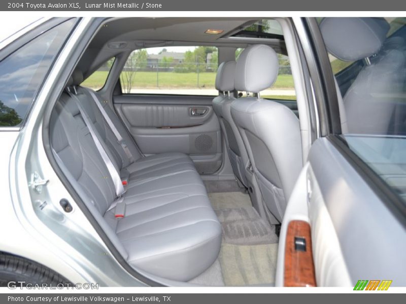 Lunar Mist Metallic / Stone 2004 Toyota Avalon XLS