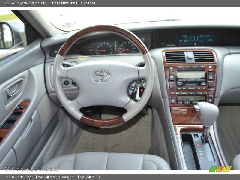 Lunar Mist Metallic / Stone 2004 Toyota Avalon XLS