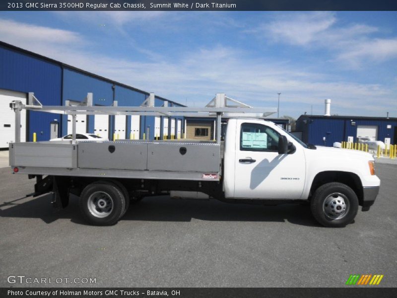 Summit White / Dark Titanium 2013 GMC Sierra 3500HD Regular Cab Chassis