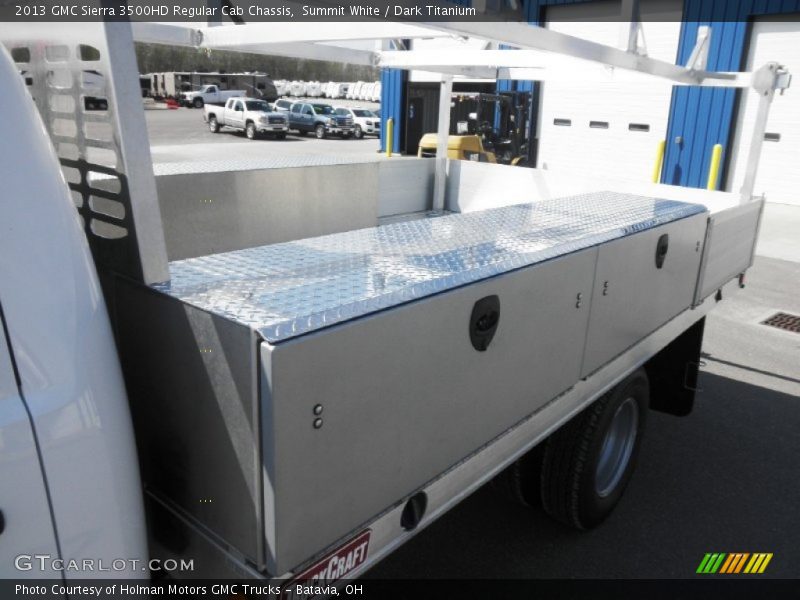 Summit White / Dark Titanium 2013 GMC Sierra 3500HD Regular Cab Chassis