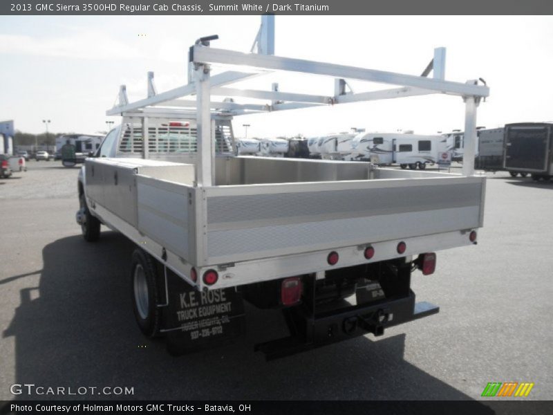 Summit White / Dark Titanium 2013 GMC Sierra 3500HD Regular Cab Chassis