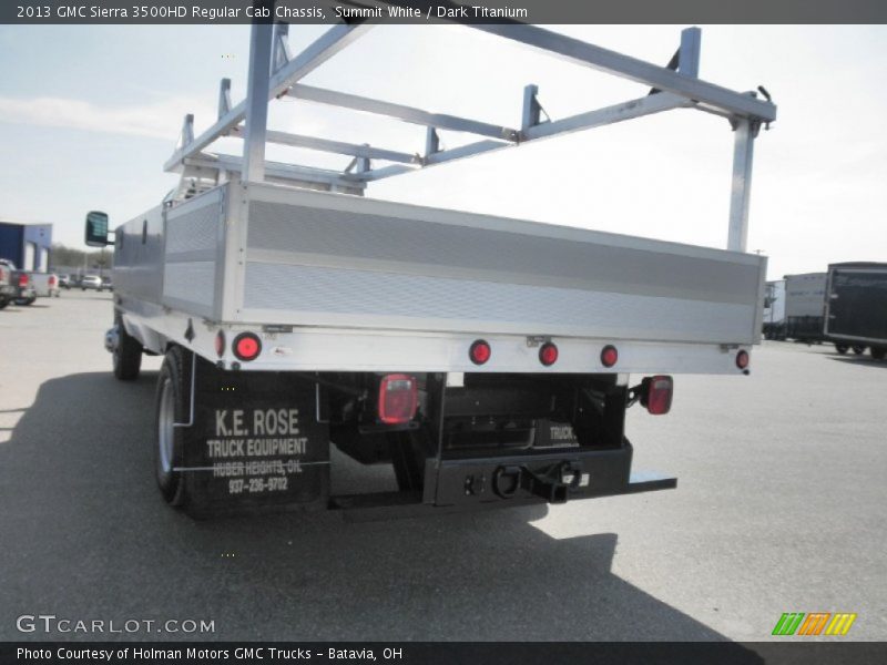 Summit White / Dark Titanium 2013 GMC Sierra 3500HD Regular Cab Chassis