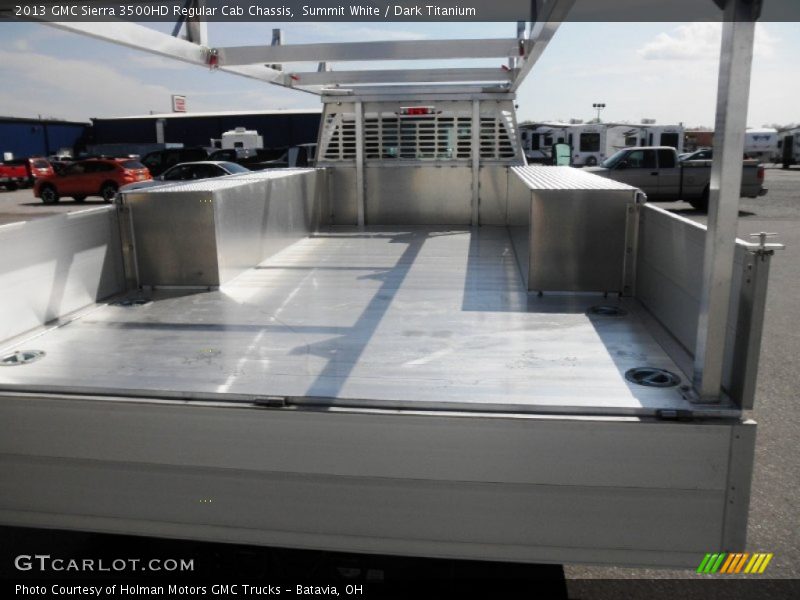 Summit White / Dark Titanium 2013 GMC Sierra 3500HD Regular Cab Chassis