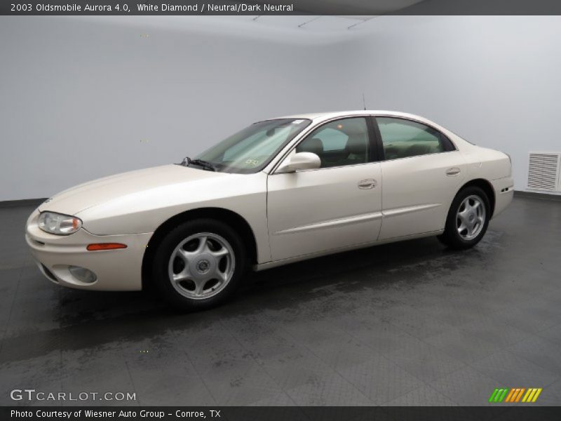 White Diamond / Neutral/Dark Neutral 2003 Oldsmobile Aurora 4.0