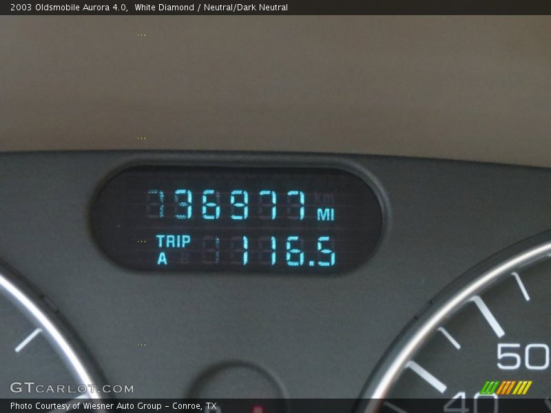 White Diamond / Neutral/Dark Neutral 2003 Oldsmobile Aurora 4.0