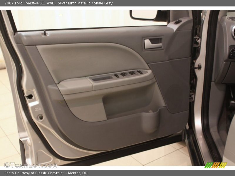 Silver Birch Metallic / Shale Grey 2007 Ford Freestyle SEL AWD