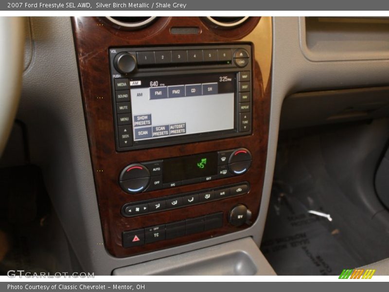 Silver Birch Metallic / Shale Grey 2007 Ford Freestyle SEL AWD