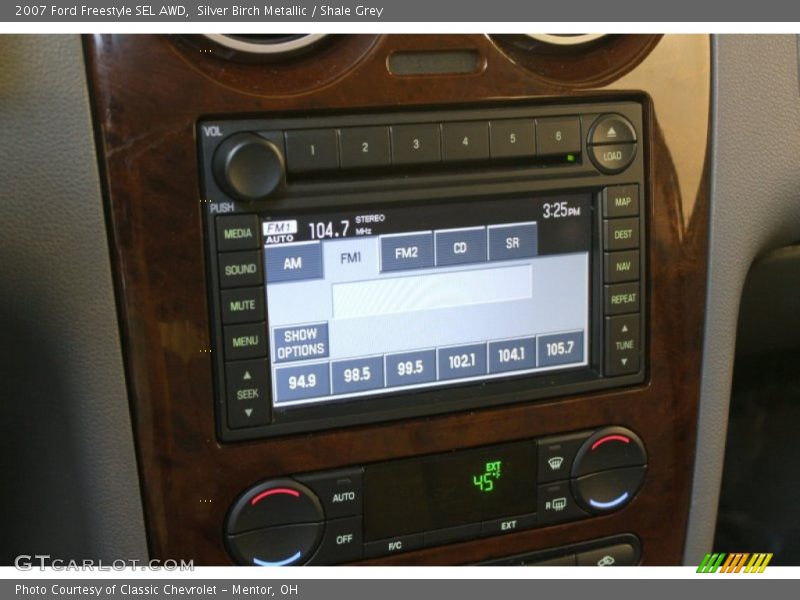 Silver Birch Metallic / Shale Grey 2007 Ford Freestyle SEL AWD